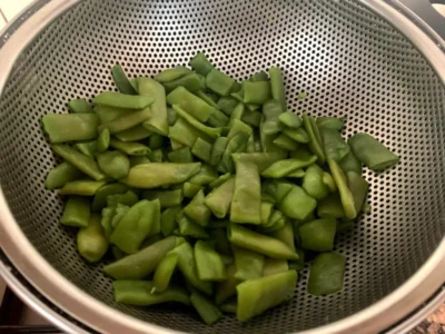 Habichuelas esparragadas con huevo o «Judías verdes»