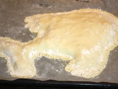 Pez hojaldre relleno