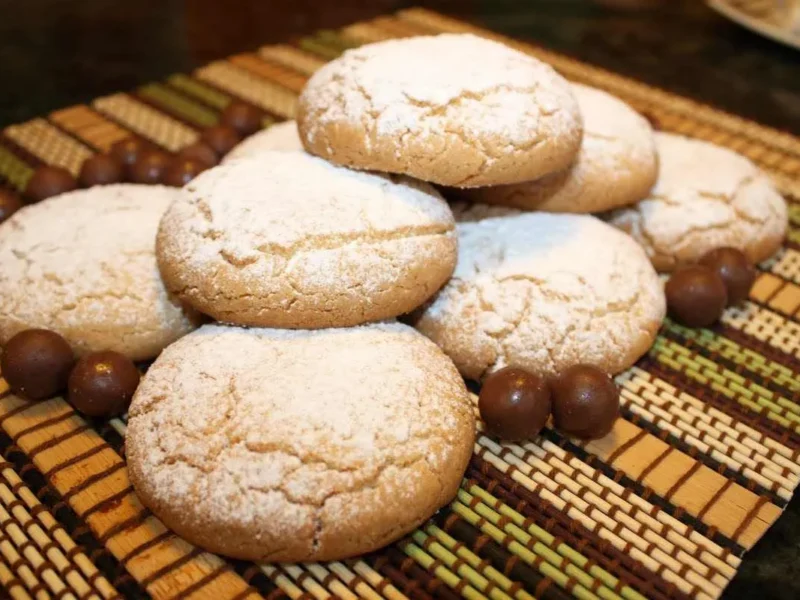Mantecados con moscatel y esencia de limón
