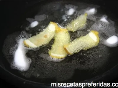 Mantecados con moscatel y esencia de limón