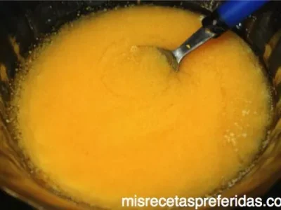 Mantecados con moscatel y esencia de limón