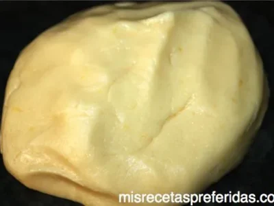 Mantecados con moscatel y esencia de limón
