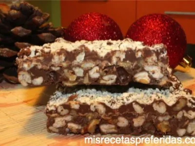 Turrón de cereales nueces chocolate y naranja