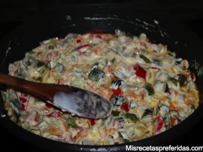 Revuelto de verduras con nata al horno