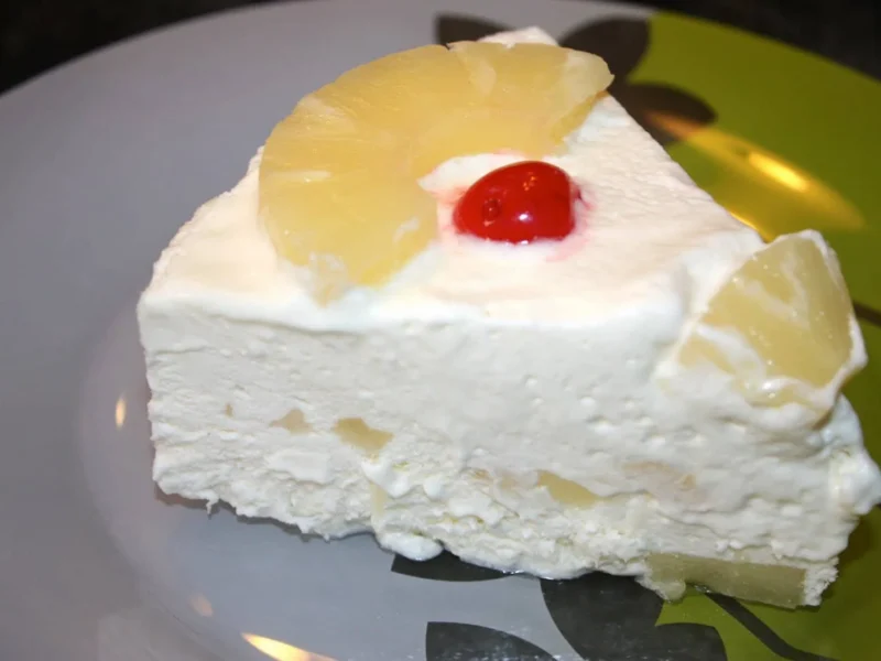 Tarta helada de piña