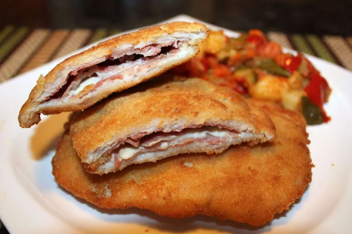 Libritos de lomo con jamón serrano y queso