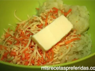Bolitas de patata rellenas de paté envueltas con crujiente jamón ibérico