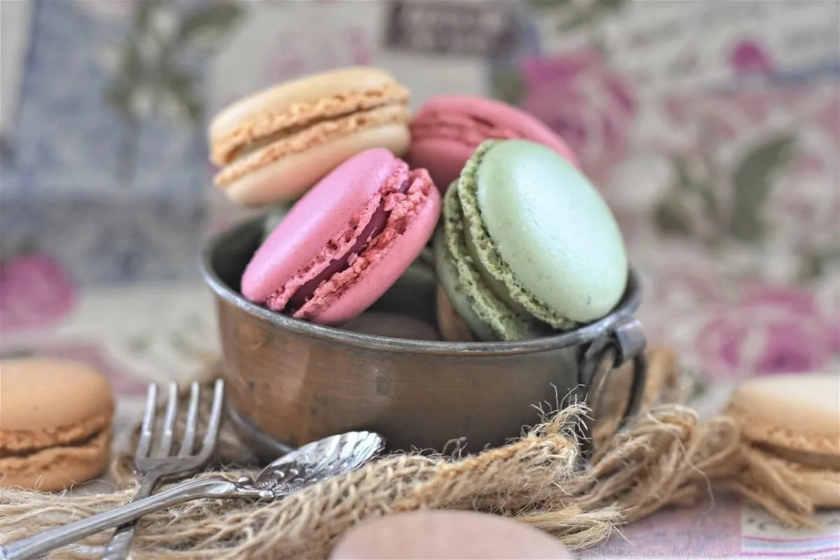 Macarons de colores paso a paso
