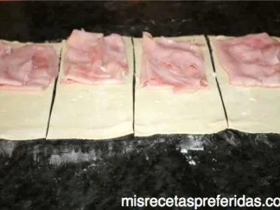 Cañas de jamón dulce y queso