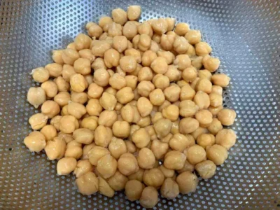 Espinacas con garbanzos y huevos