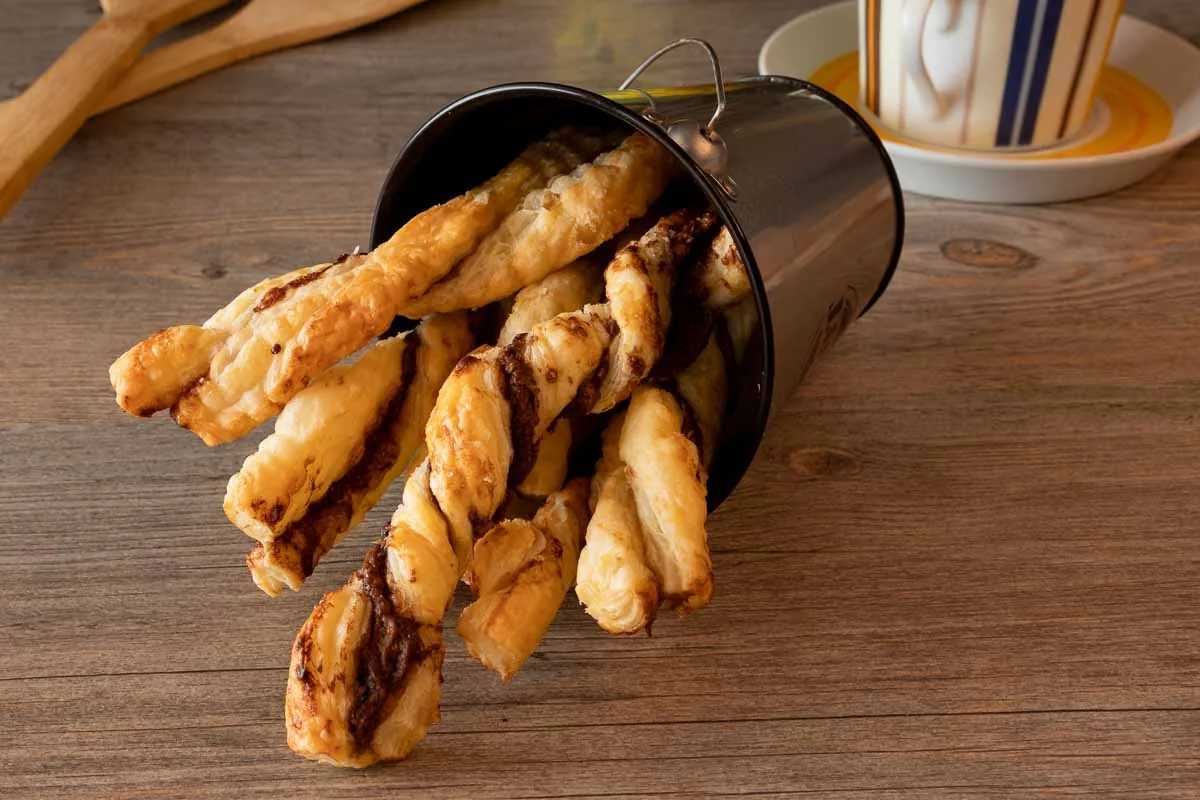 Lacitos de hojaldre