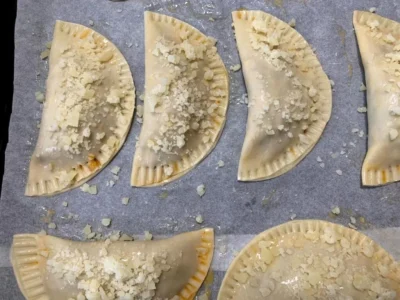 Empanadillas de atún al horno