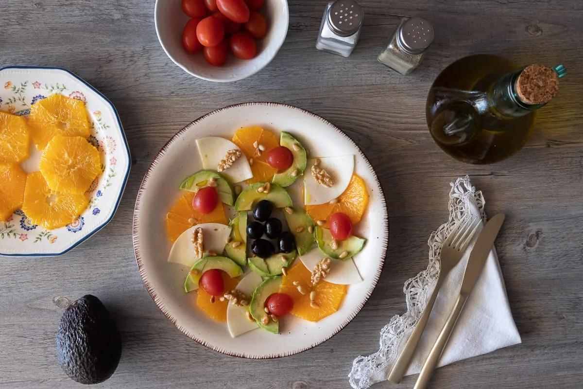 Ensalada de aguacate y naranja
