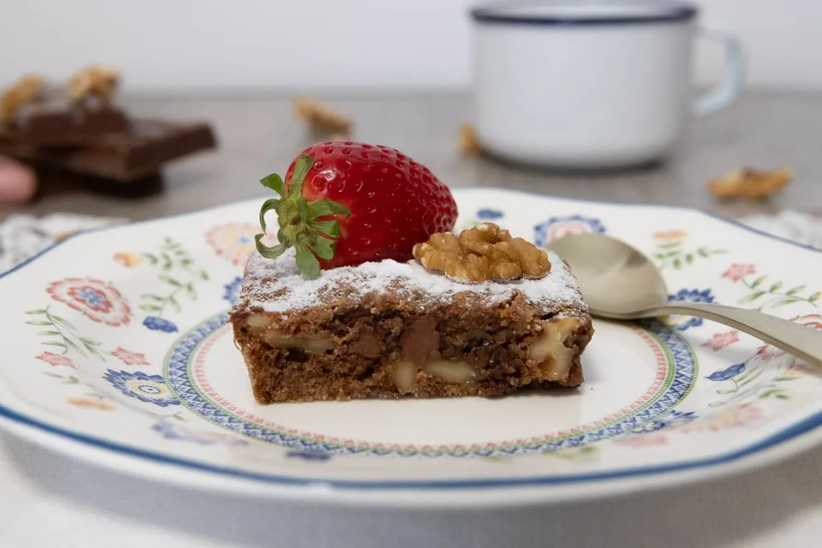 Brownie de chocolate con nueces