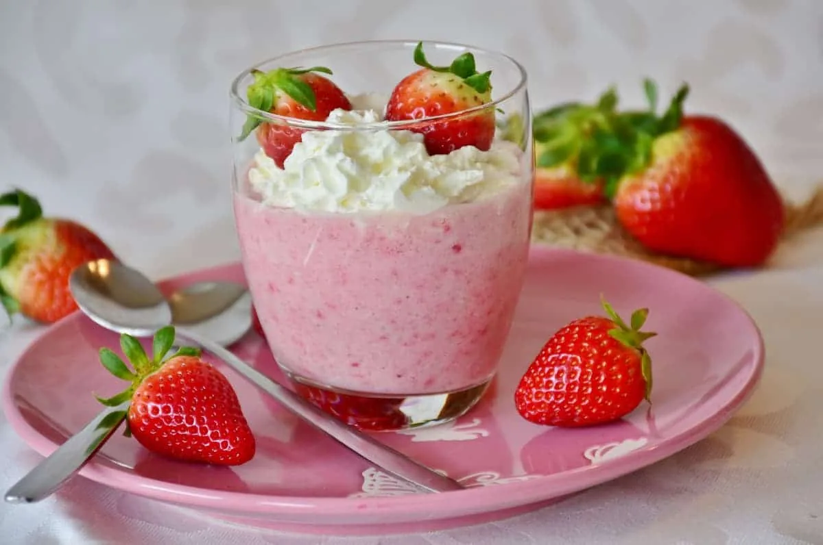Petit suisse con leche condensada