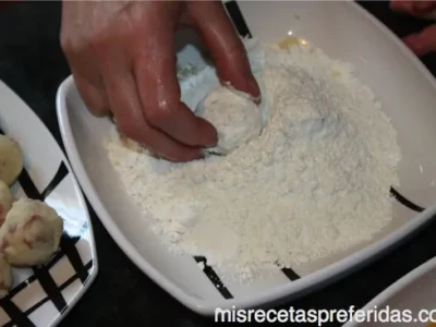 Bocaditos de patatas con beicón