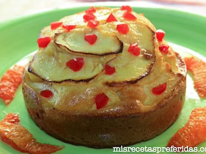 Bizcocho de naranja con manzana