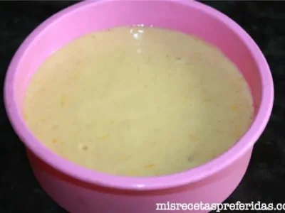 Bizcocho de naranja con manzana