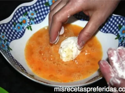 Croquetas de huevo de codorniz con bechamel