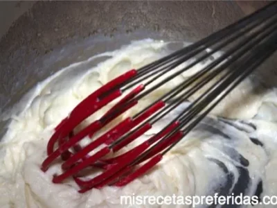 Croquetas de huevo de codorniz con bechamel