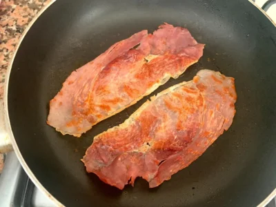 Sopa helada de melón con jamón