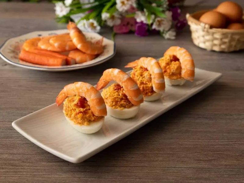 Huevos rellenos