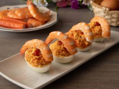 Huevos rellenos