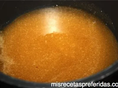 Turrón de almendra y miel