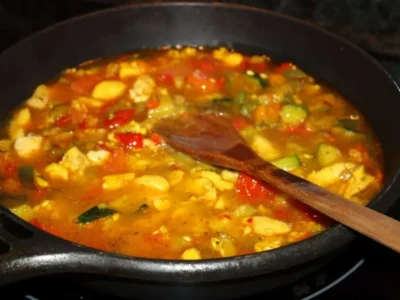 Arroz cremoso con verduras y pollo