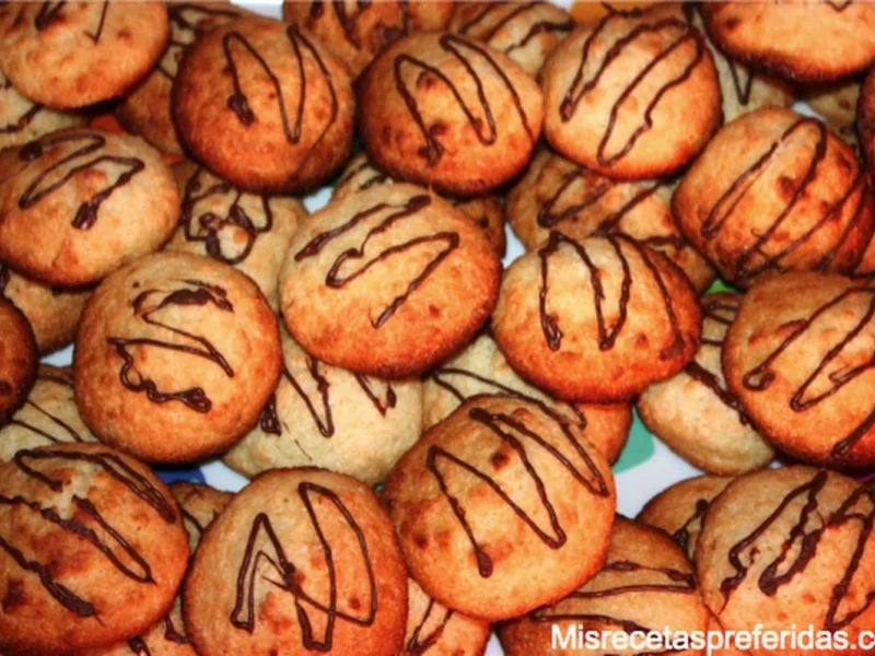 Galletas de coco con hilos de chocolate