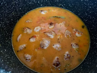 Garbanzos con butifarra