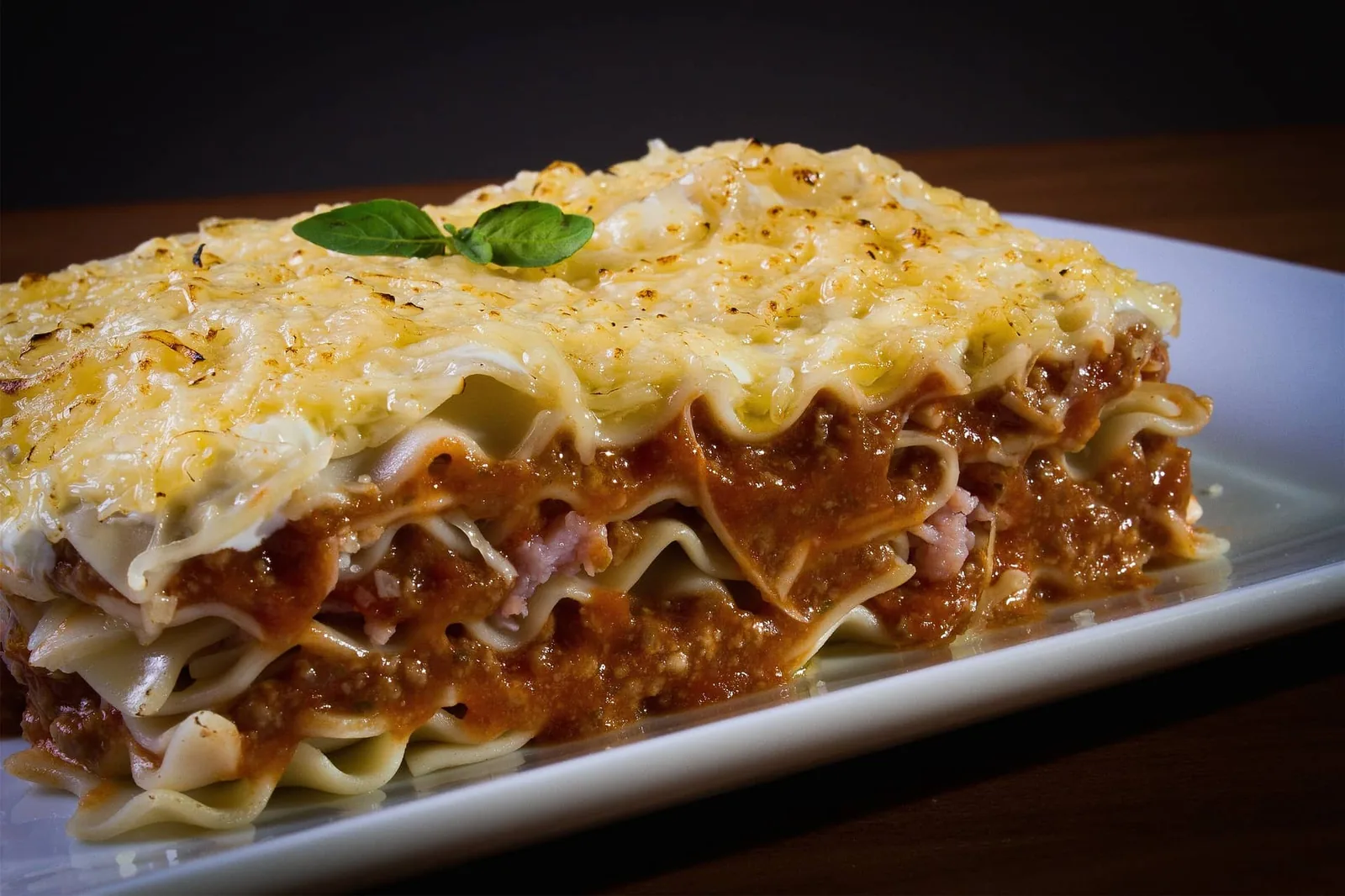 Lasaña de pollo con lacón