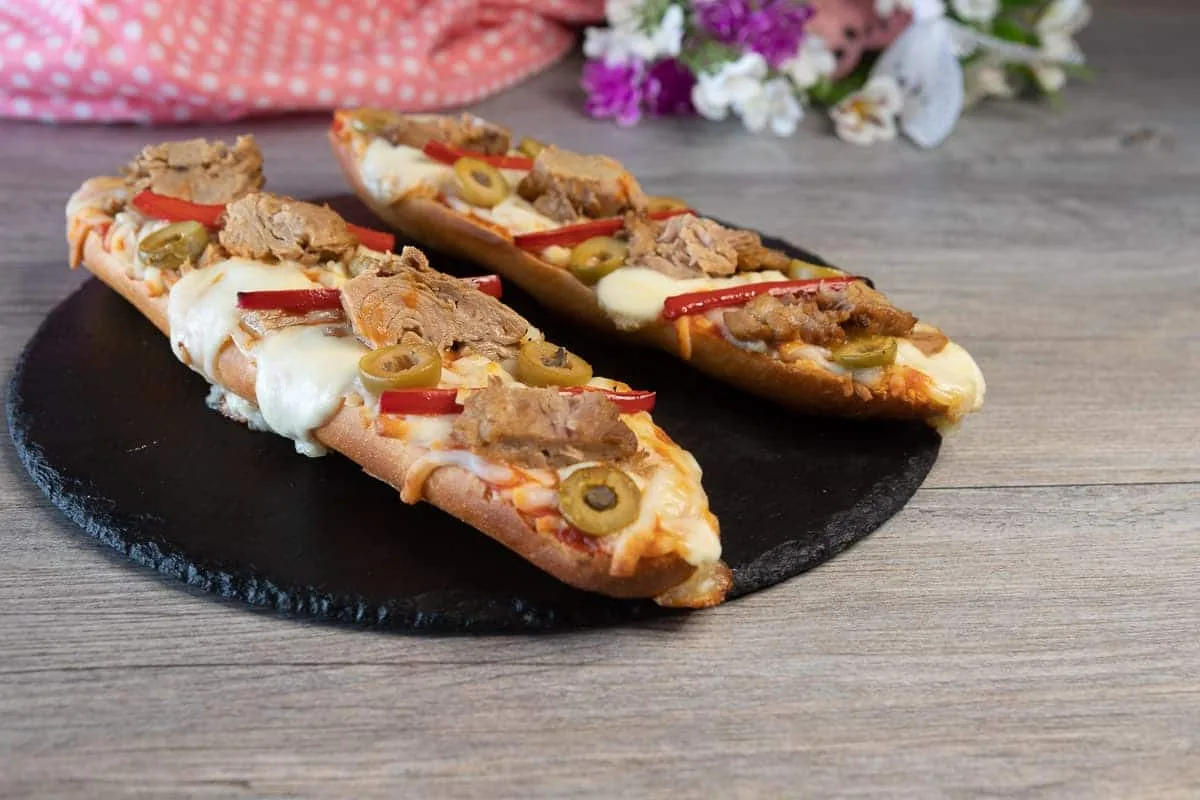 Paninis de atún