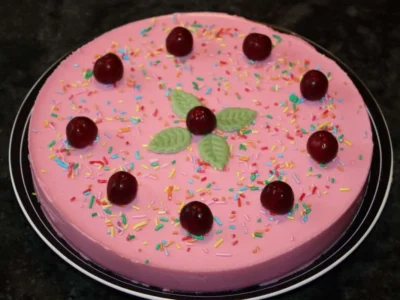 Tarta de crema de fresas