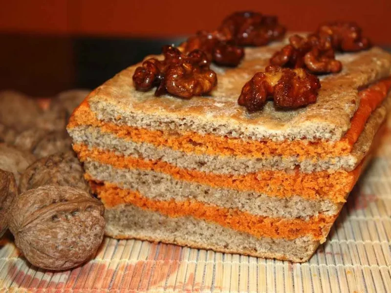 Pan bicolor de sobrasada y nueces con queso