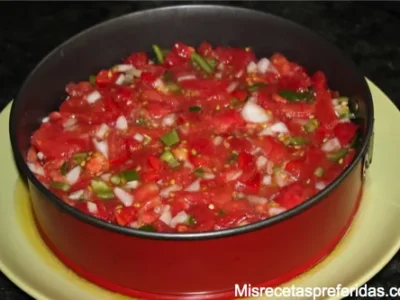 Tarta de alubias con verduras y bacalao