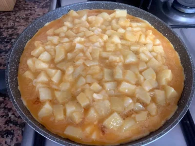 Tortilla de patatas con chorizo