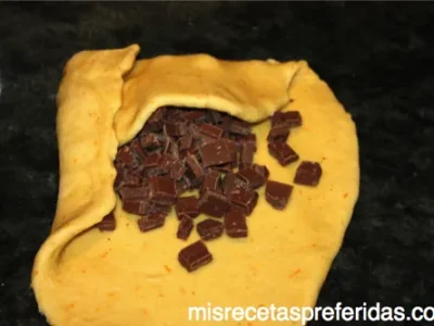 Bocaditos de pan con miel y chocolate