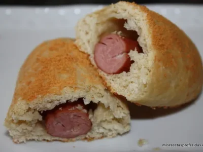 Bollitos preñaos de chistorra o frankfurt