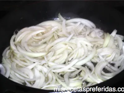 Tortilla de Judías verdes con cebolla
